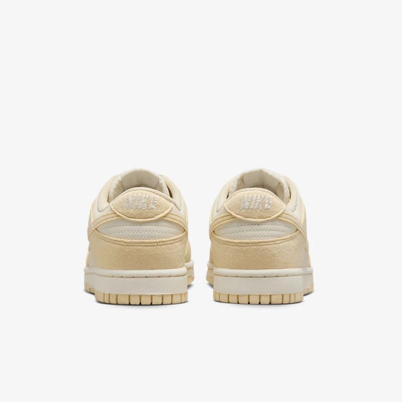 Nike Патики WMNS NIKE DUNK LOW 