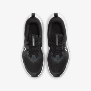Nike Патики Cosmic Runner 