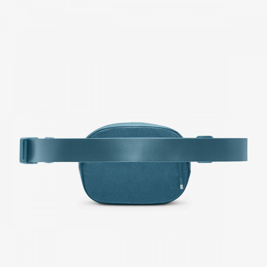 Nike Çantë e vogël NK AURA WAISTPACK 