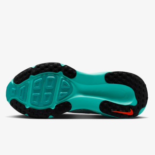 Nike Патики NIKE VOMERO 18 