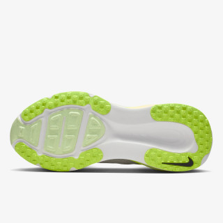 Nike Патики NIKE VOMERO 18 