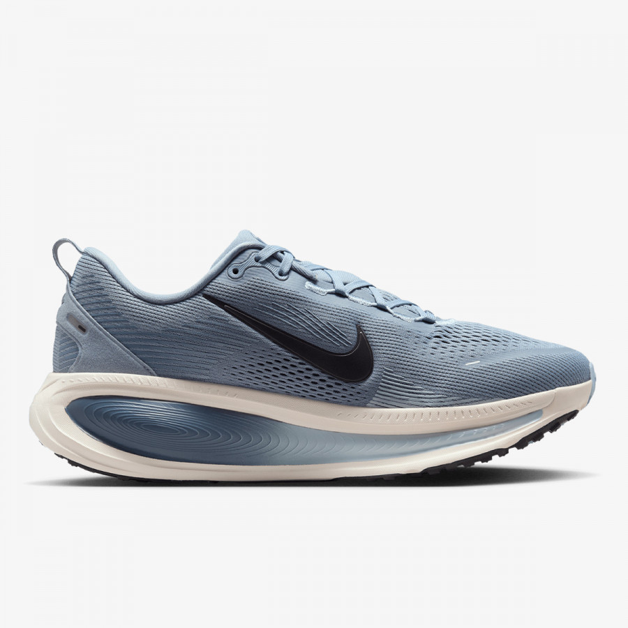 Nike Патики NIKE VOMERO 18 