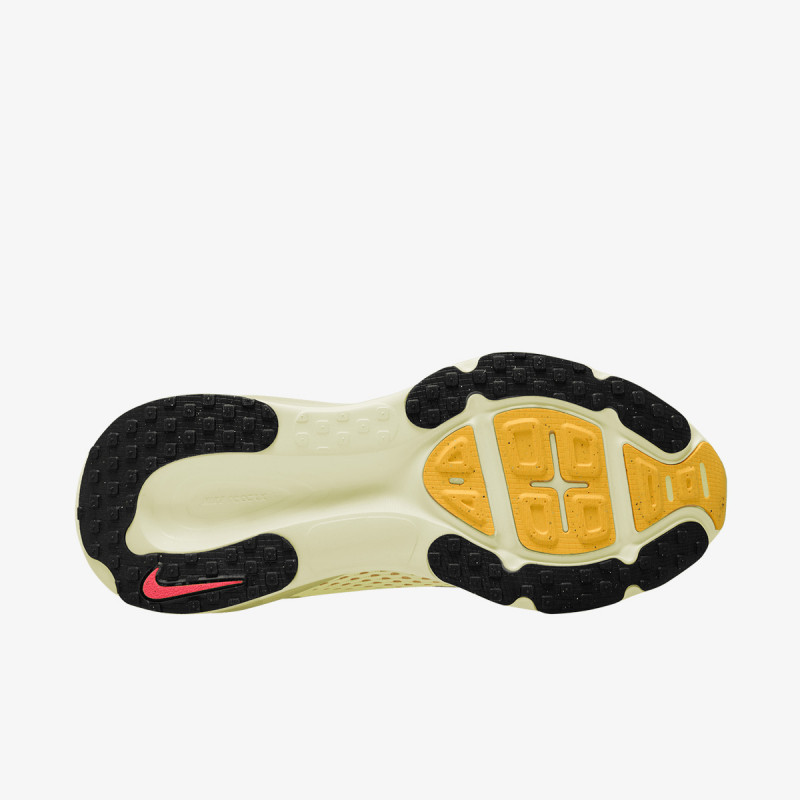 Nike Atlete W NIKE VOMERO 18 