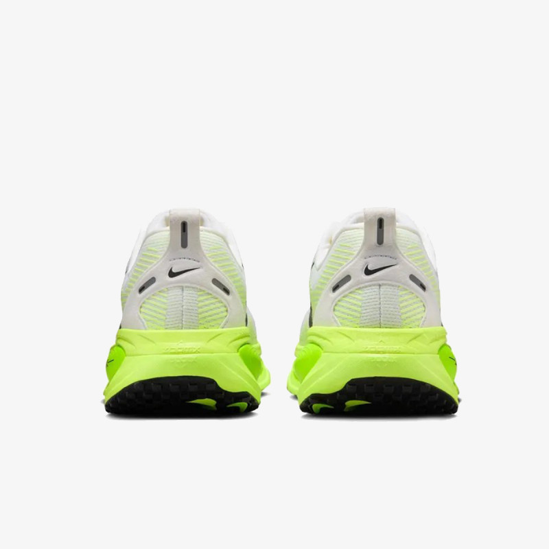 Nike Патики W NIKE VOMERO 18 
