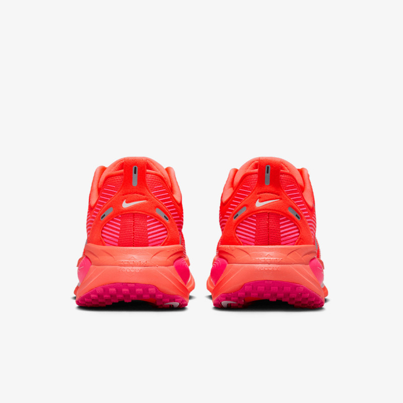 Nike Патики W NIKE VOMERO 18 