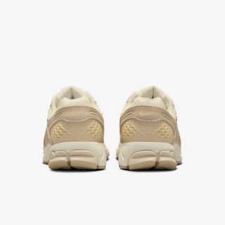 Nike Патики W NIKE ZOOM VOMERO 5 