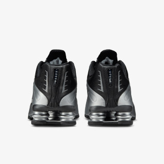 Nike Atlete NIKE SHOX R4 