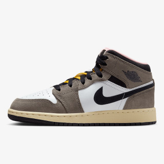Nike Патики AIR JORDAN 1 MID SE BG 