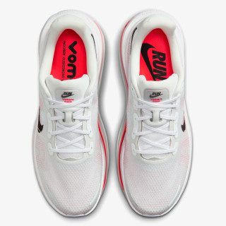 Nike Atlete NIKE VOMERO PREMIUM 
