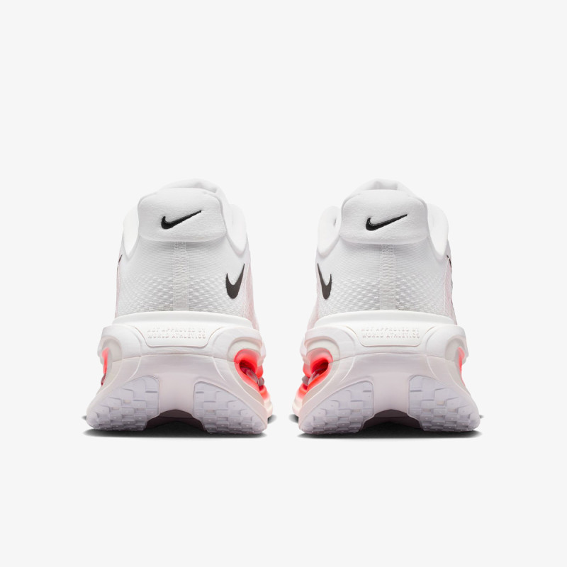 Nike Atlete NIKE VOMERO PREMIUM 