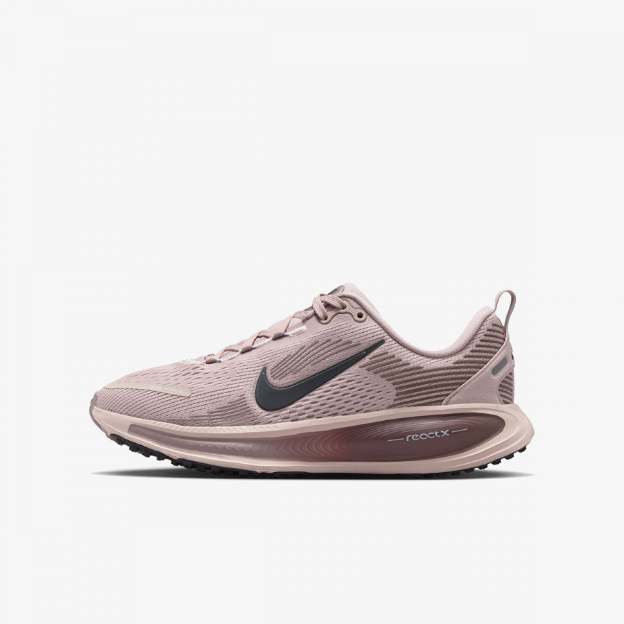 Nike Патики NIKE VOMERO 18 GS 
