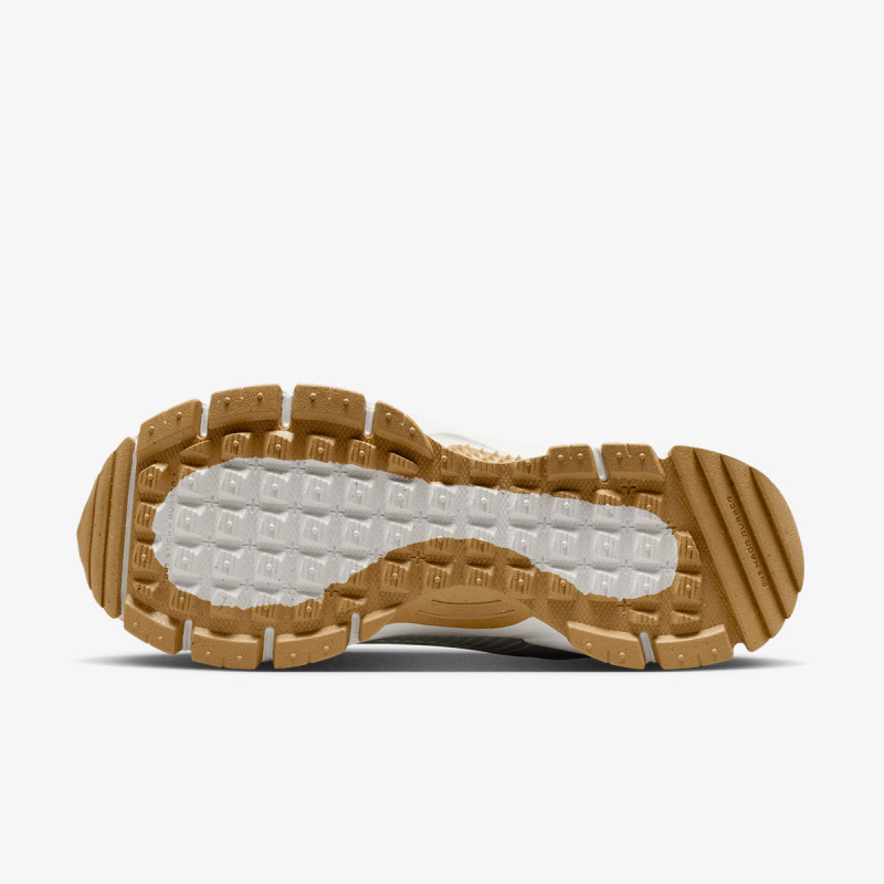 Nike Патики W NIKE ZOOM VOMERO ROAM 