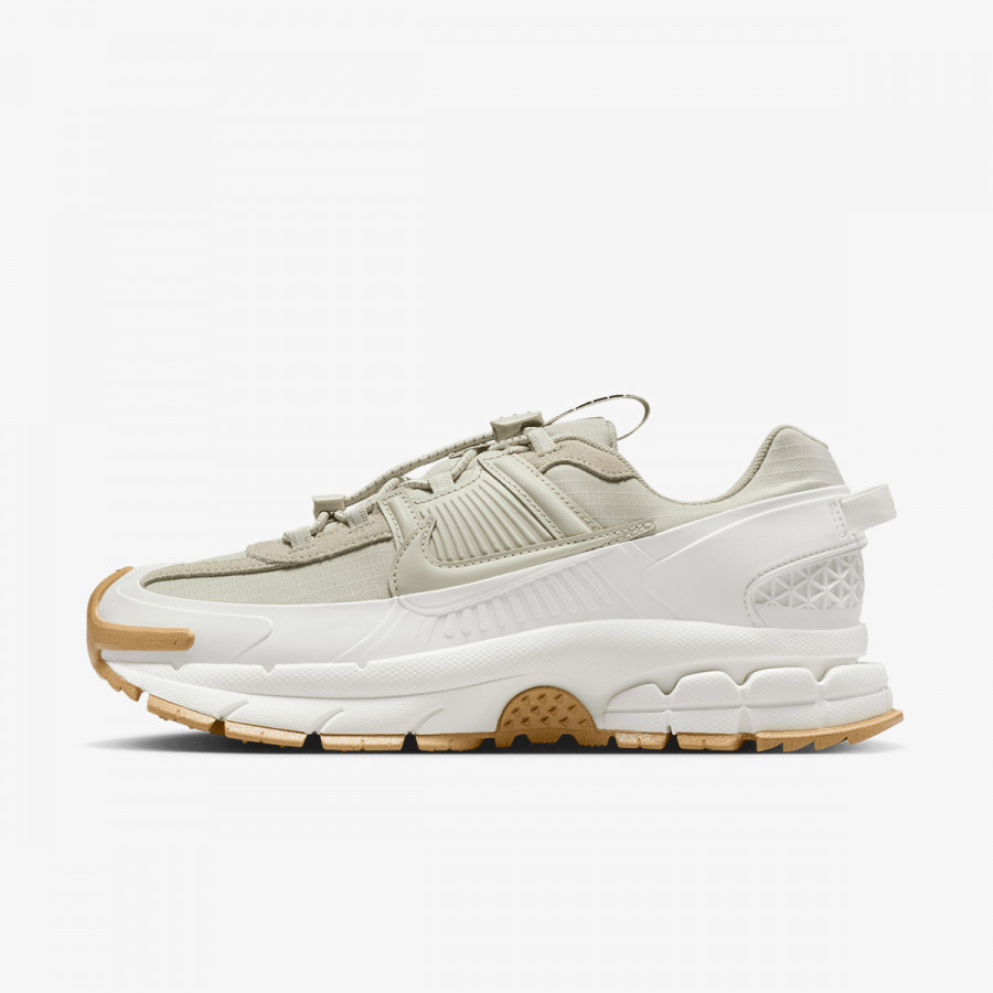 Nike Патики W NIKE ZOOM VOMERO ROAM 