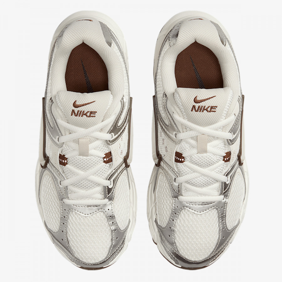 Nike Atlete W NIKE V5 RNR 
