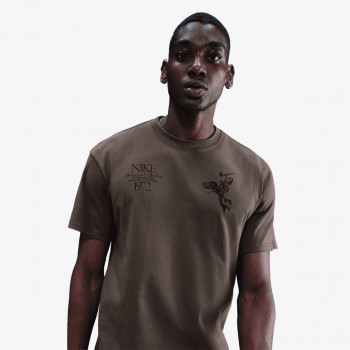 Nike Маица U NSW TEE M90 OC WINGS VICTORY 