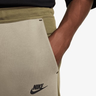 Nike Pjesa e poshtme e kostumit M NK TCH FLC JGGR 