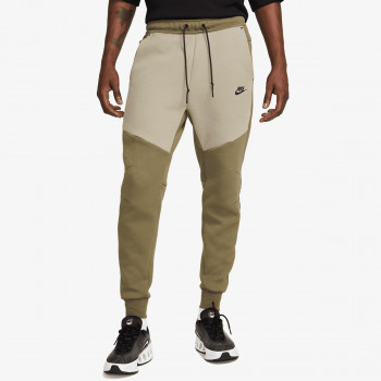 Nike Pjesa e poshtme e kostumit M NK TCH FLC JGGR 