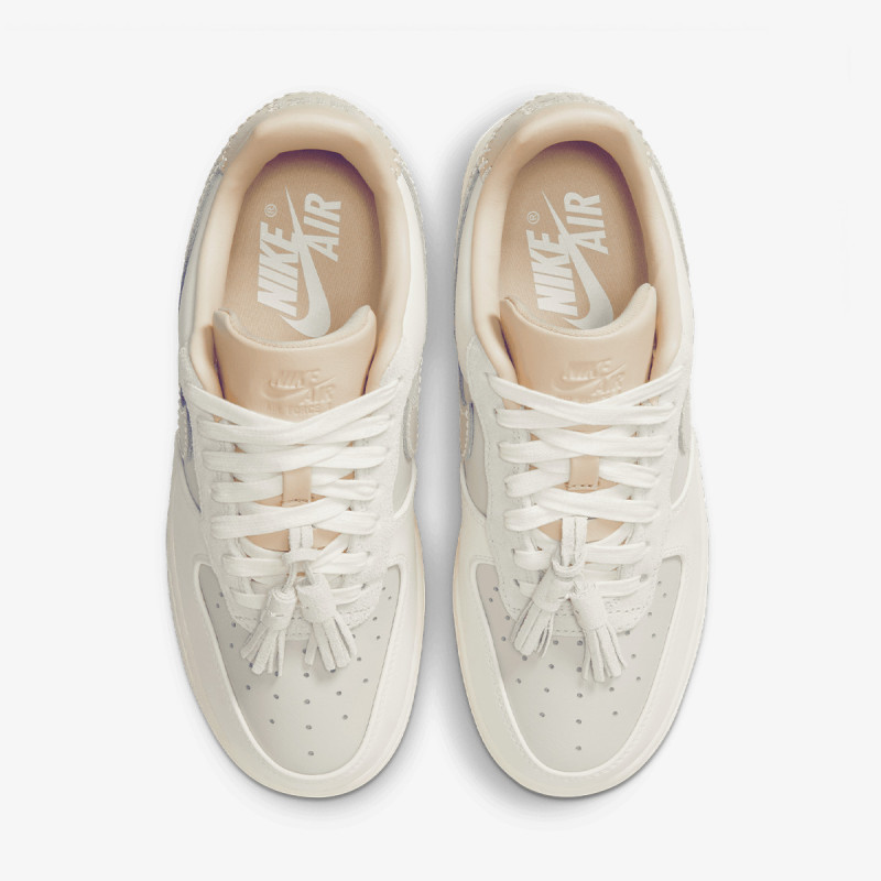 Nike Atlete WMNS AIR FORCE 1 '07 CN CN 
