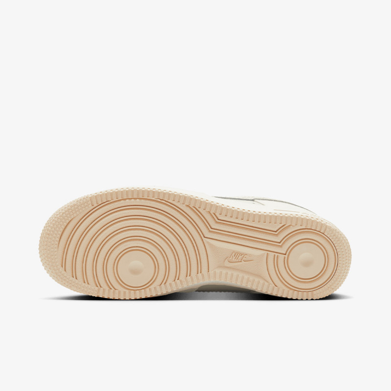 Nike Atlete WMNS AIR FORCE 1 '07 CN CN 