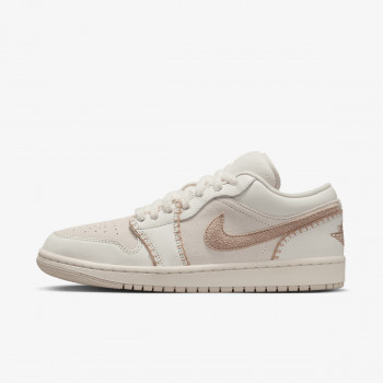 Nike Патики WMNS AIR JORDAN 1 LOW SE 