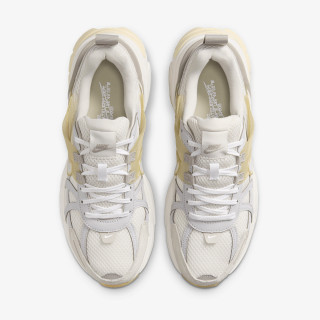 Nike Патики W NIKE V2K RUN OPP1 