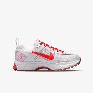 Nike Atlete VOMERO 5 BG 