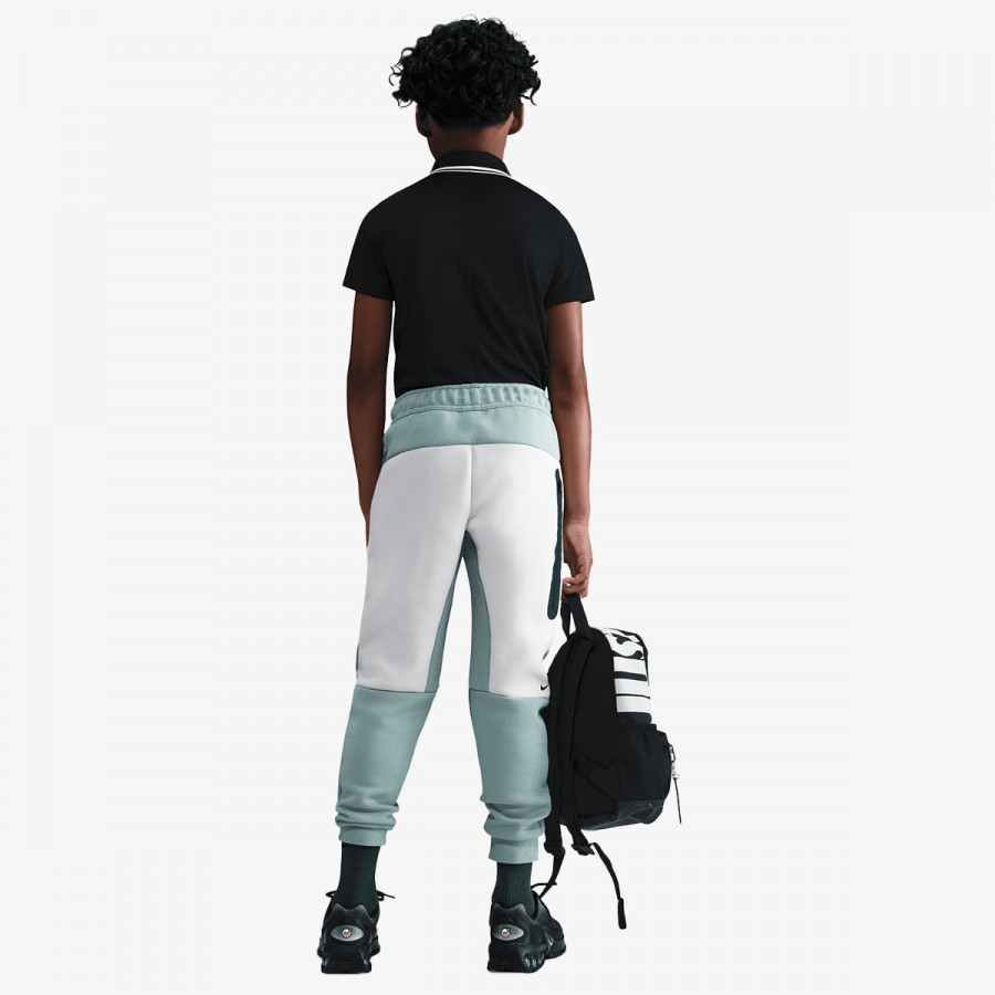 Nike Pjesa e poshtme e kostumit B NSW TCH FLC JGGR - PD 