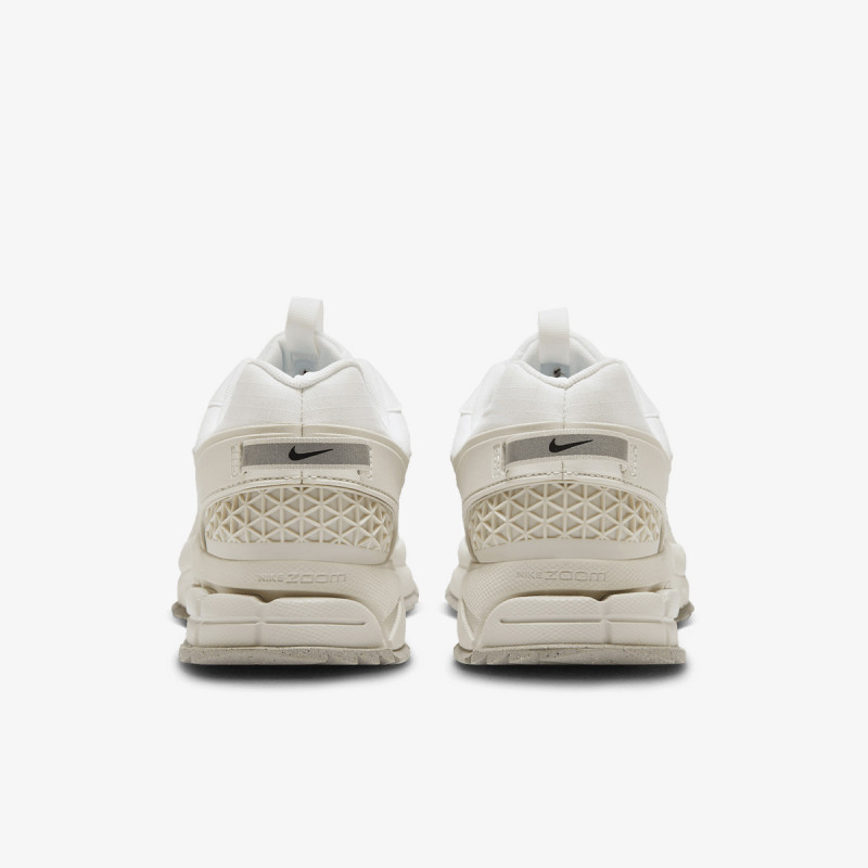 Nike Atlete NIKE ZOOM VOMERO ROAM 
