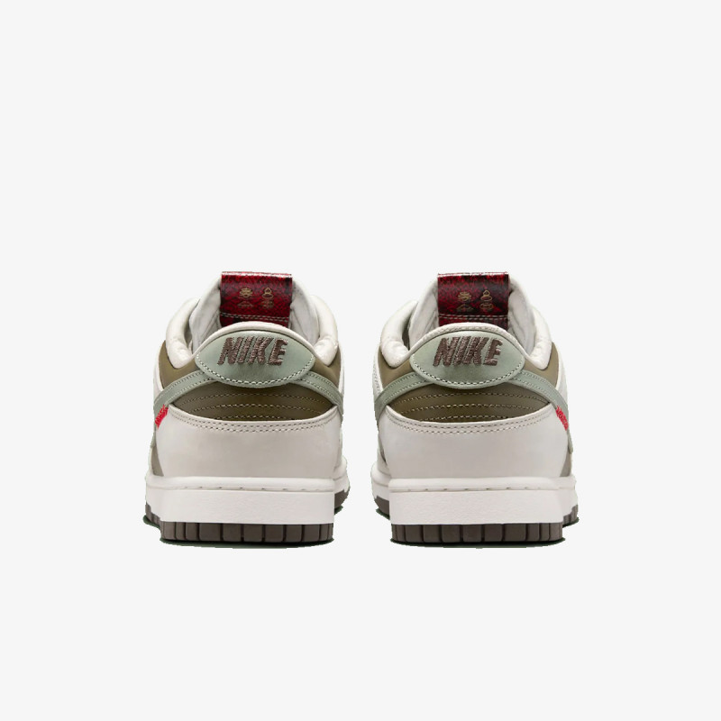Nike Atlete NIKE DUNK LOW RETRO BTTYS CN 