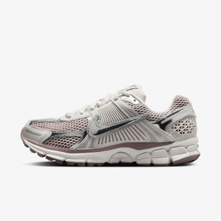 Nike Патики W NIKE ZOOM VOMERO 5 