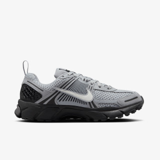 Nike Патики NIKE VOMERO 5 GS 