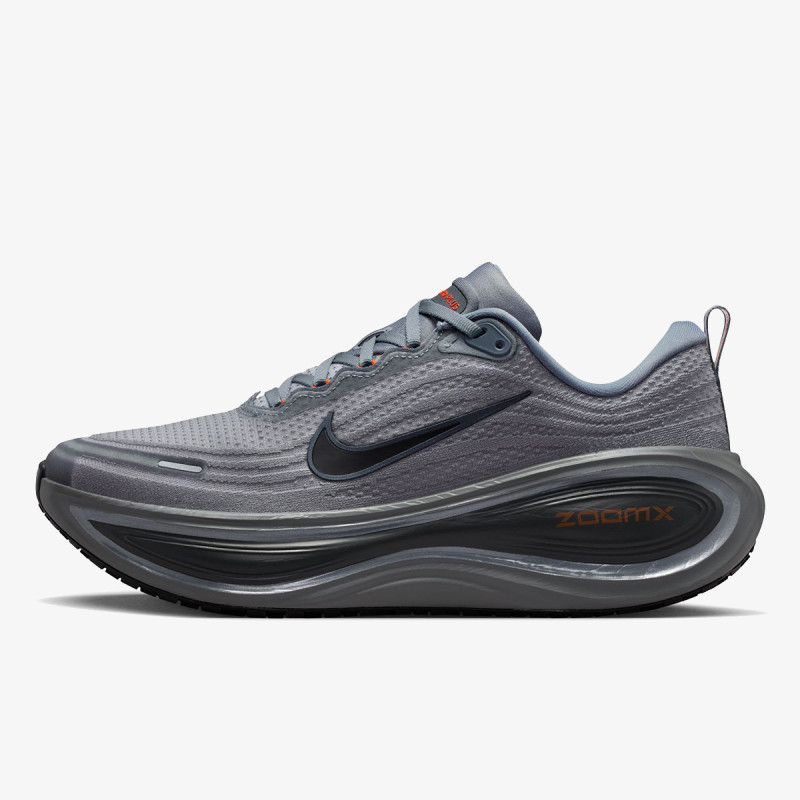 Nike Atlete NIKE VOMERO PLUS 