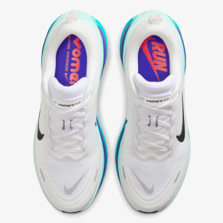Nike Atlete NIKE VOMERO PLUS 