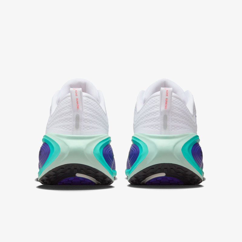 Nike Atlete NIKE VOMERO PLUS 