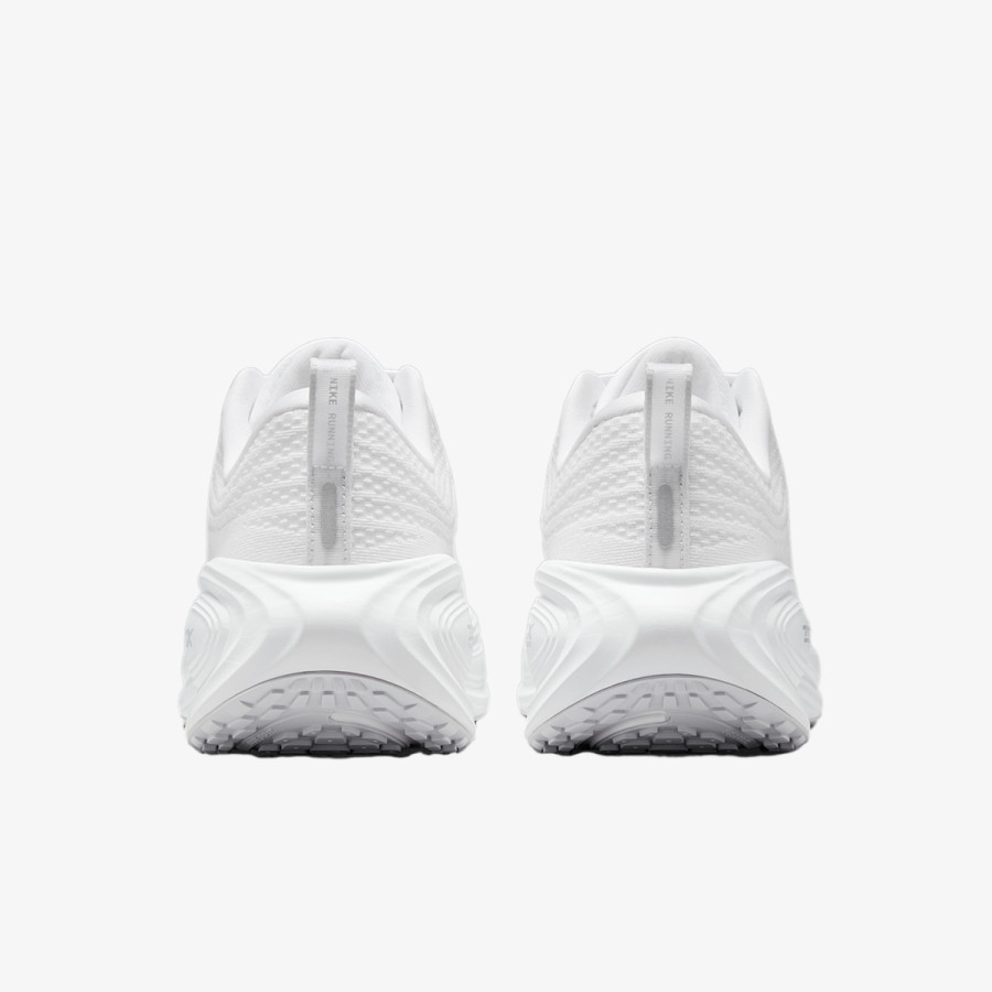 Nike Atlete W NIKE VOMERO PLUS 