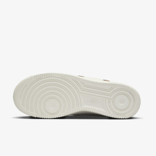 Nike Atlete WMNS AIR FORCE 1 '07 LX 