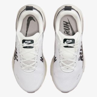 Nike Atlete NIKE VOMERO 18 RUN 