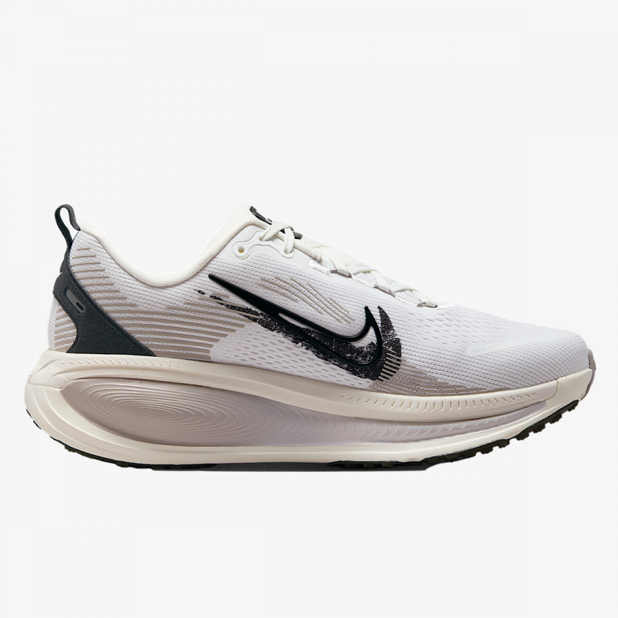 Nike Atlete NIKE VOMERO 18 RUN 