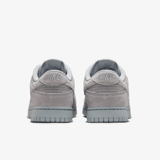 Nike Патики NIKE DUNK LOW RETRO SE NUBUCK 