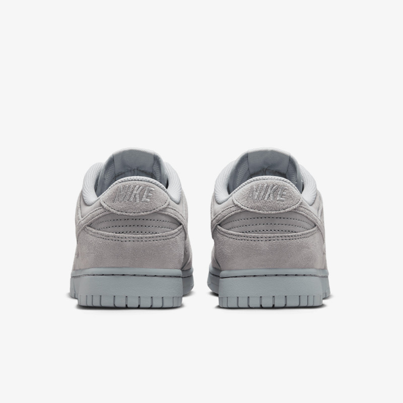 Nike Патики NIKE DUNK LOW RETRO SE NUBUCK 