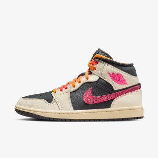 Nike Патики WMNS AIR JORDAN 1 MID SE EDG 