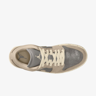 Nike Патики WMNS AIR JORDAN 1 LOW SE V2 