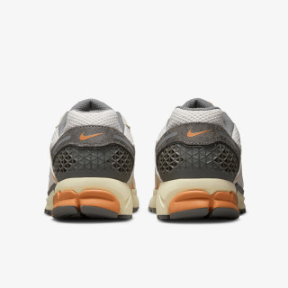 Nike Патики NIKE ZOOM VOMERO 5 APP 