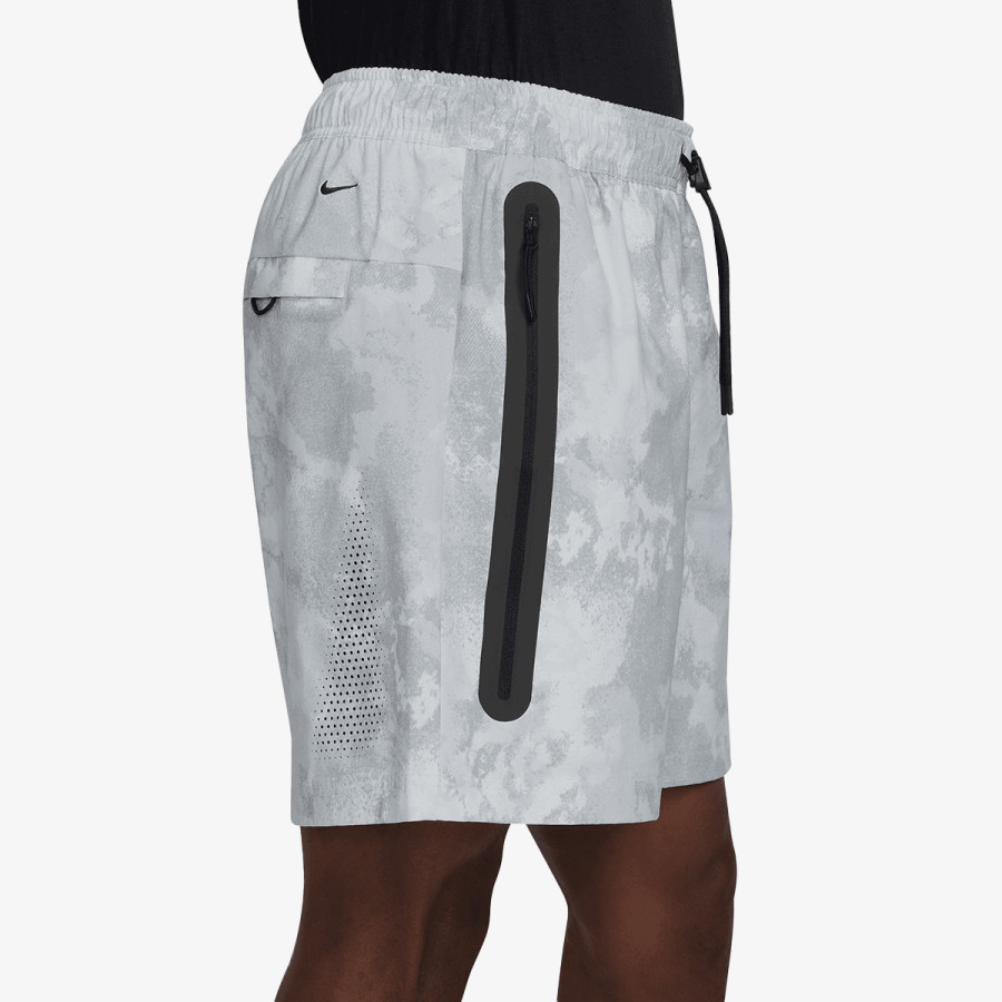 Nike Pantallona të shkurtra M NK DF TECH WVN SHORT AOP 