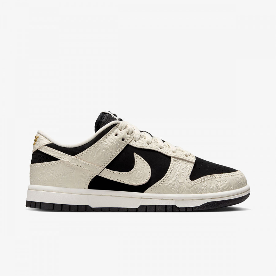 Nike Патики WMNS NIKE DUNK LOW SE 