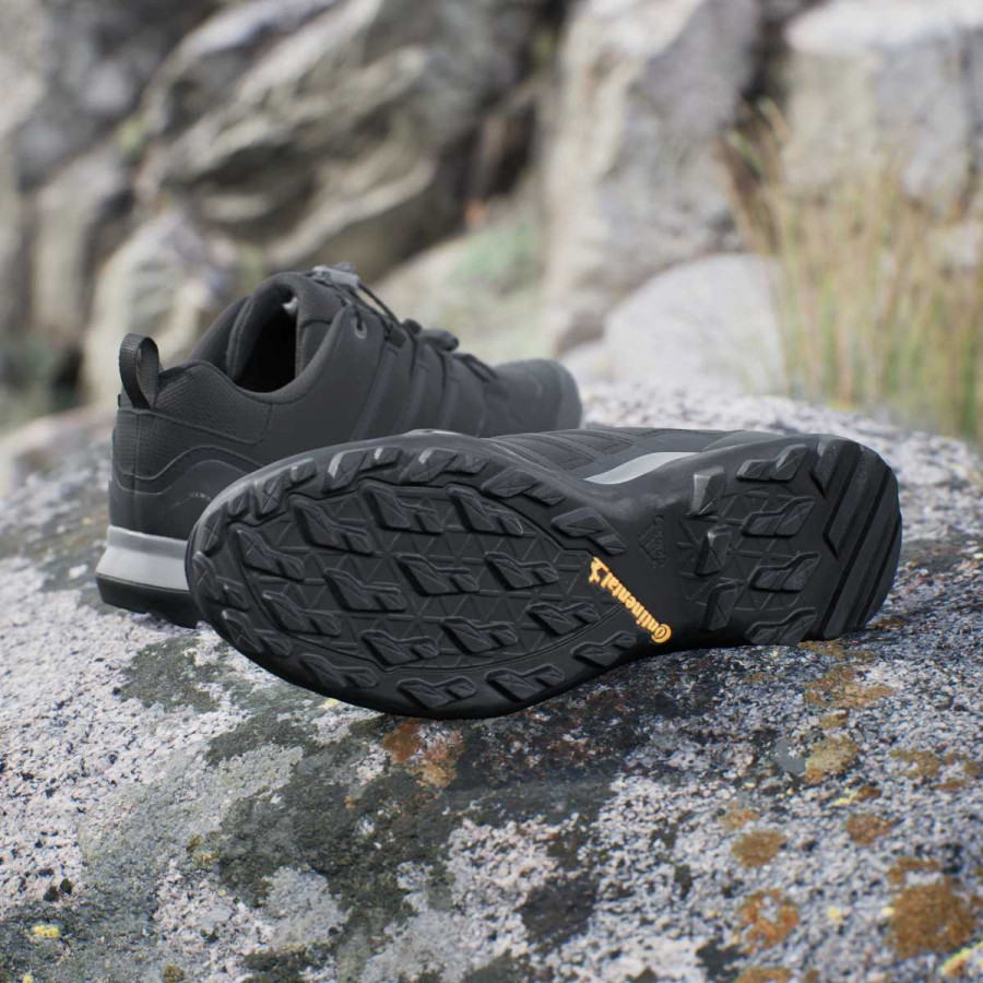 adidas Патики TERREX SWIFT R2 GTX 