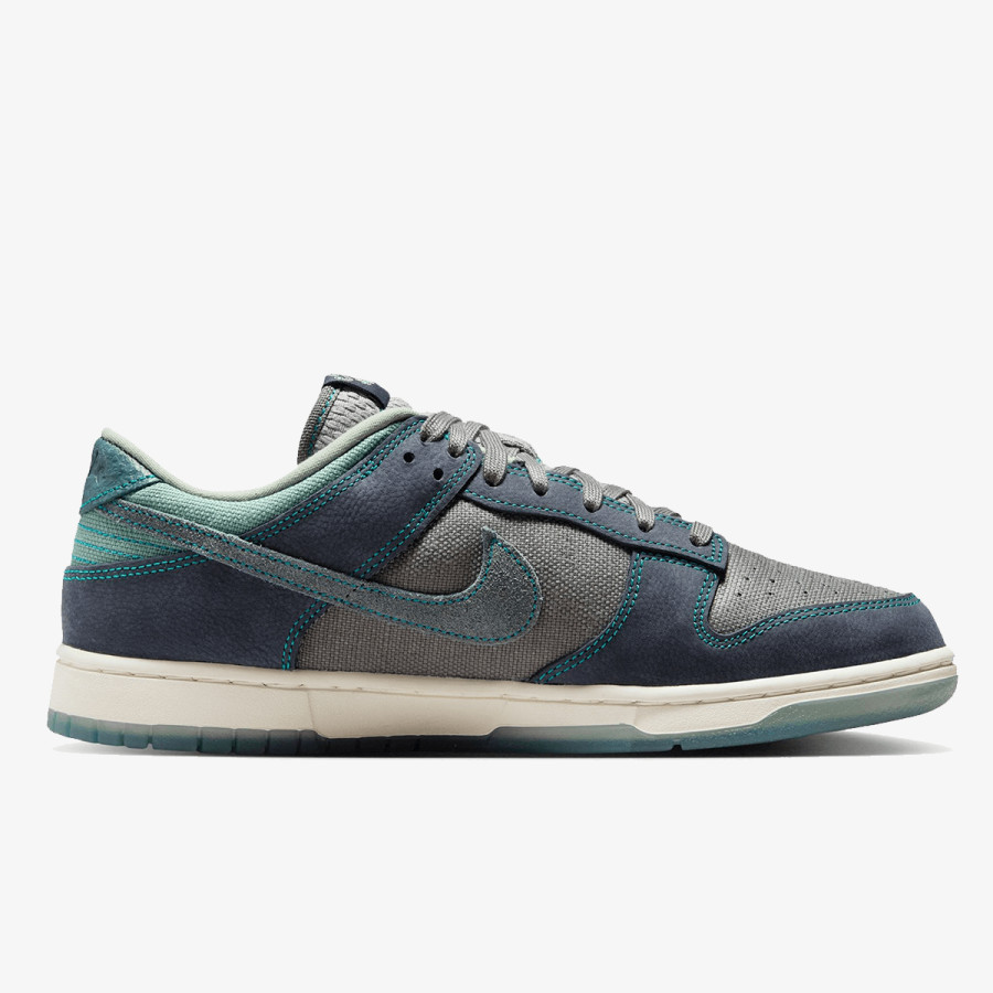 Nike Патики NIKE DUNK LOW RETRO SE 