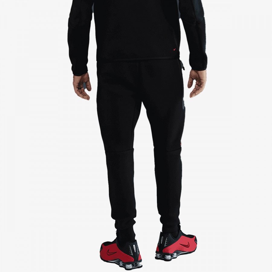 Nike Pjesa e poshtme e kostumit M NK TCH MIX JGGR 