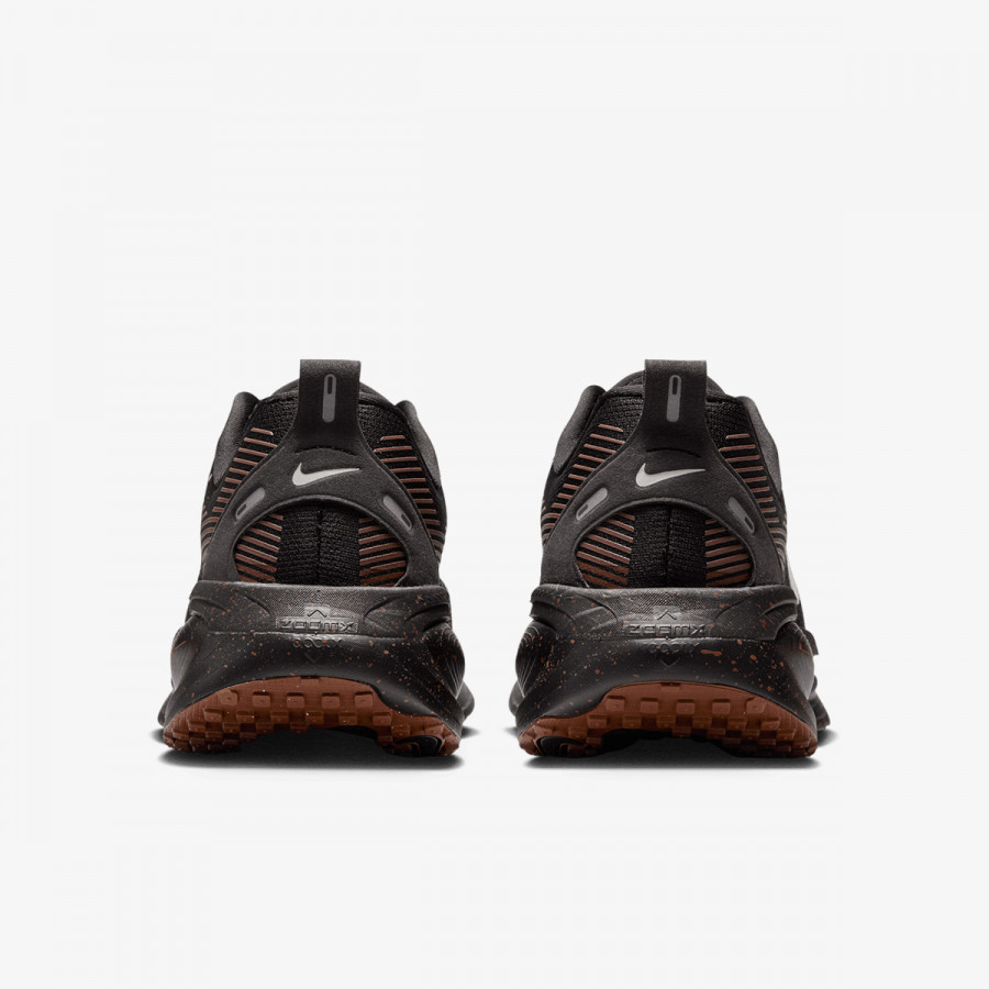 Nike Патики NIKE VOMERO 18 