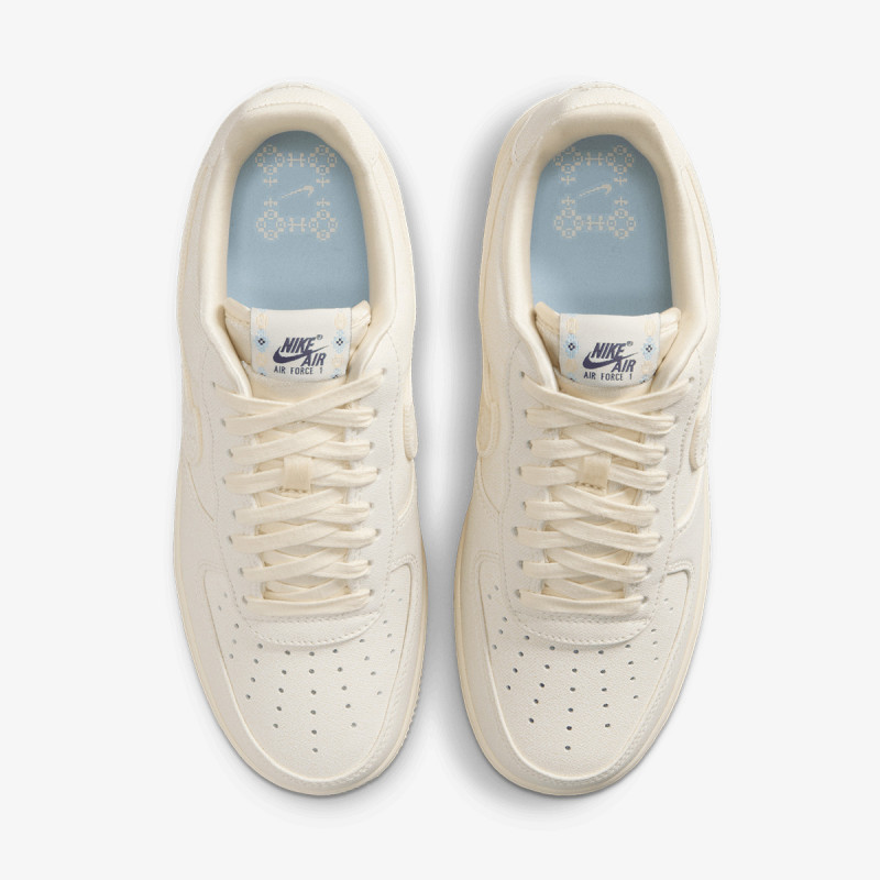 Nike Atlete WMNS AIR FORCE 1 '07 LX CN 
